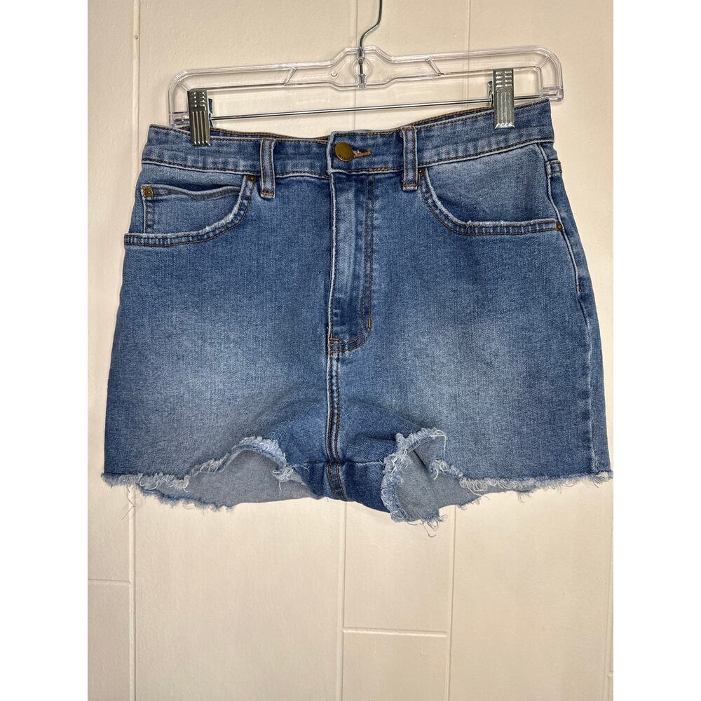 Billabong denim shorts size 28